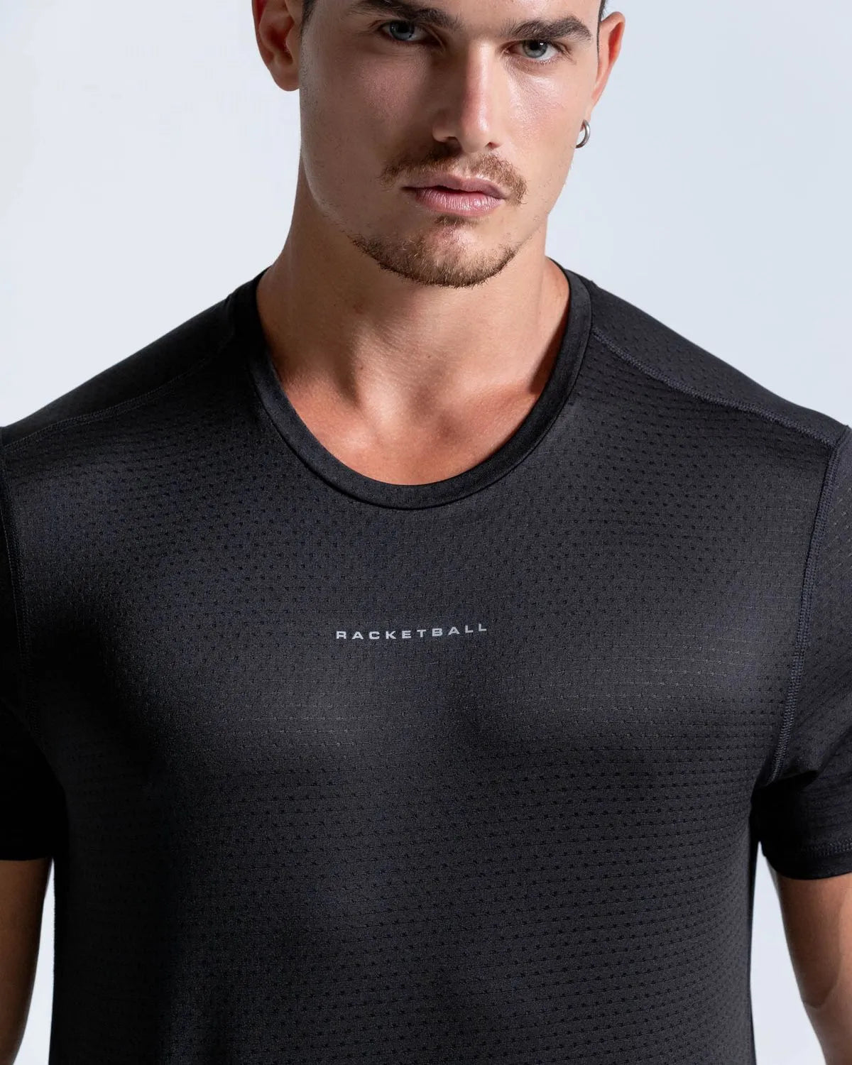 Camiseta Deportiva Manga Corta en Malla Negro