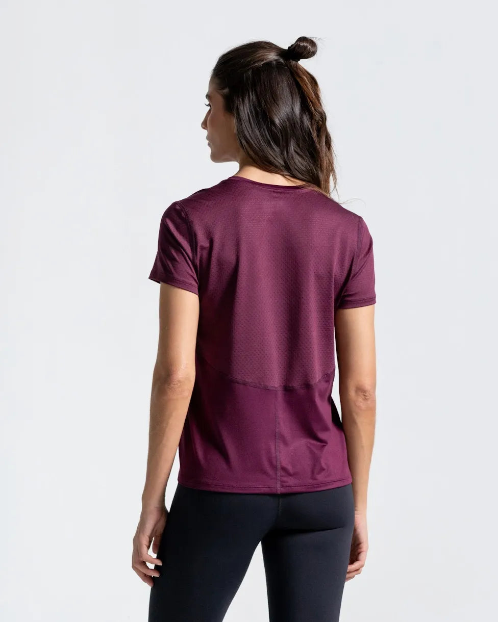 Camiseta Deportiva equilibrio Uva
