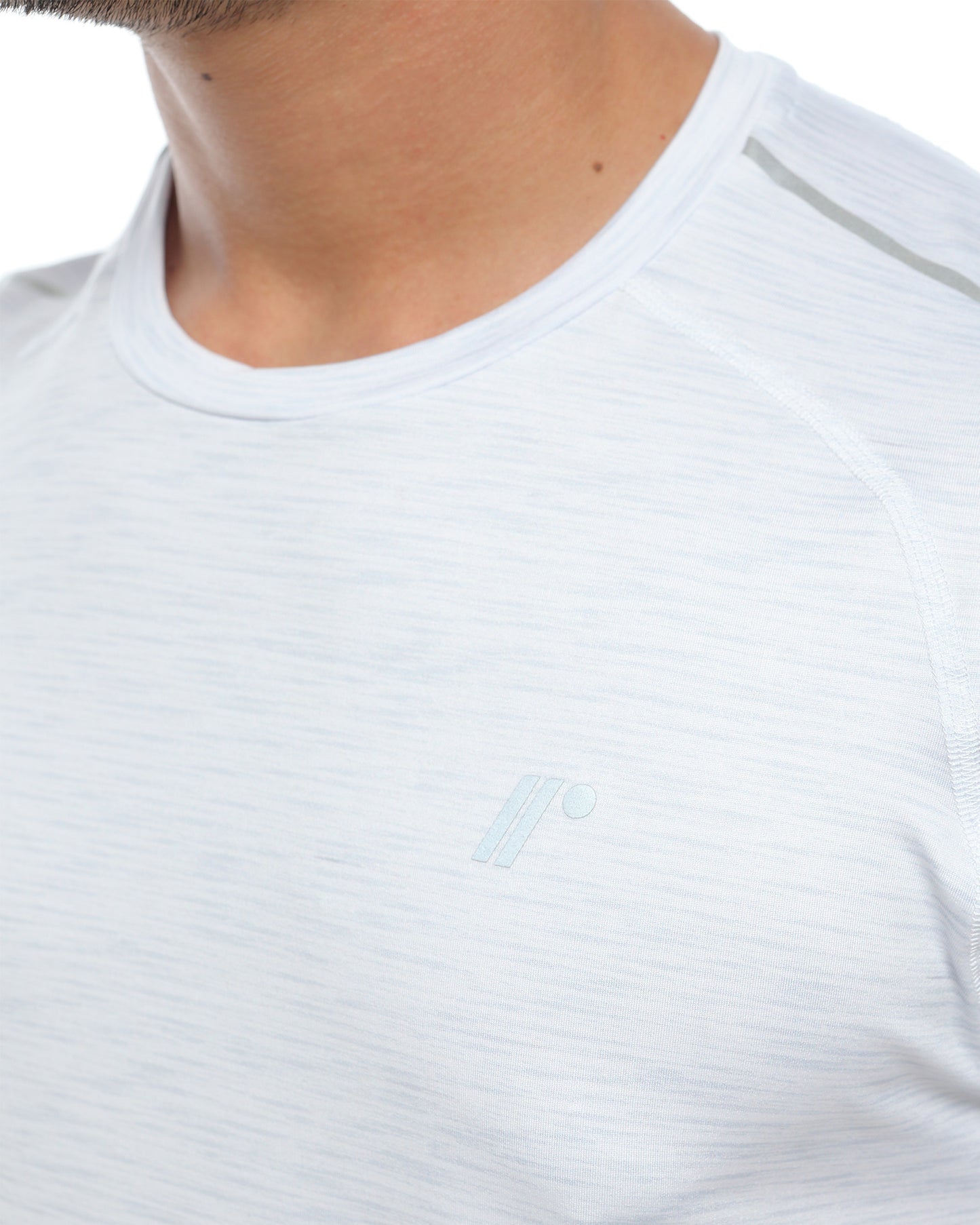 Camiseta Deportiva Esencial Blanco