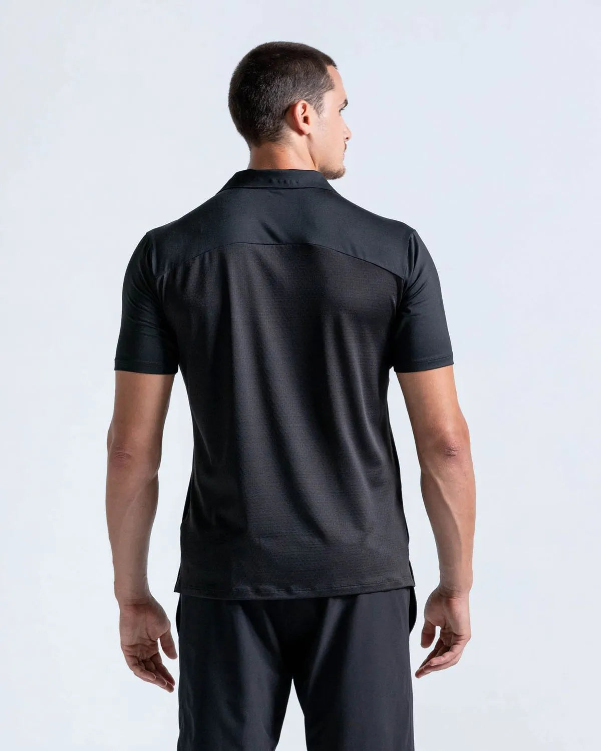 Camiseta Tipo Polo Negra