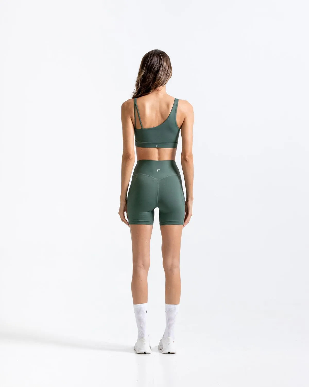 Short Elemental Verde